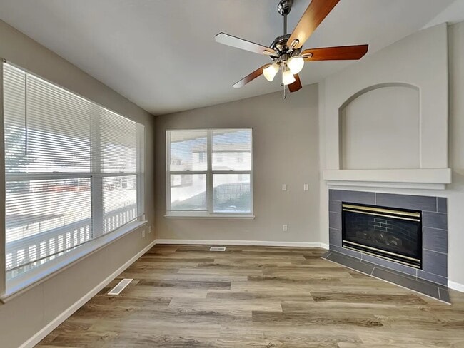 Building Photo - 20981 E Bellewood Pl