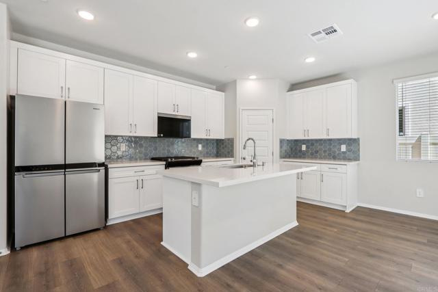 Building Photo - 28424 Campos de Flores