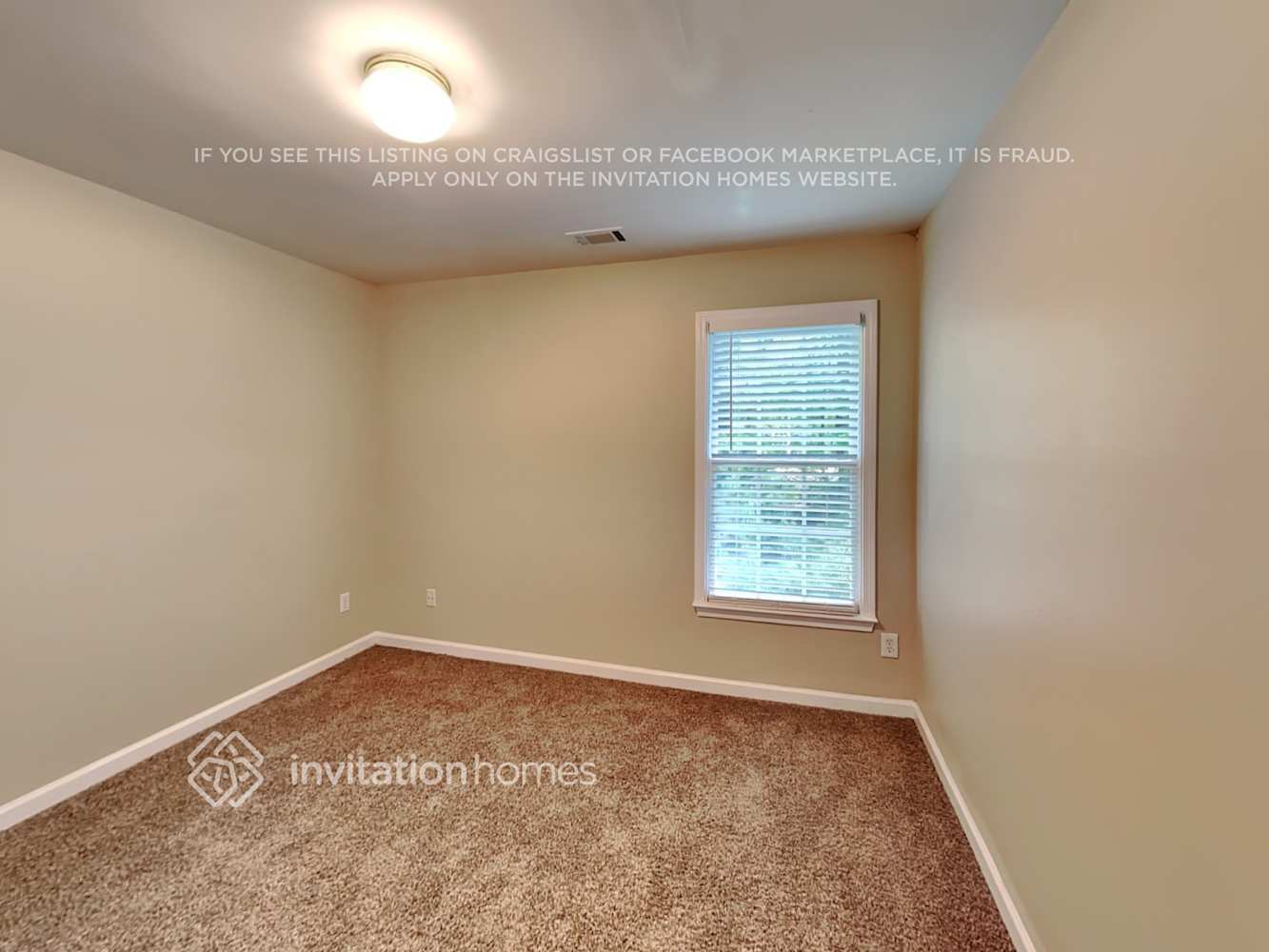 Building Photo - 9640 Eagles Landing Dr