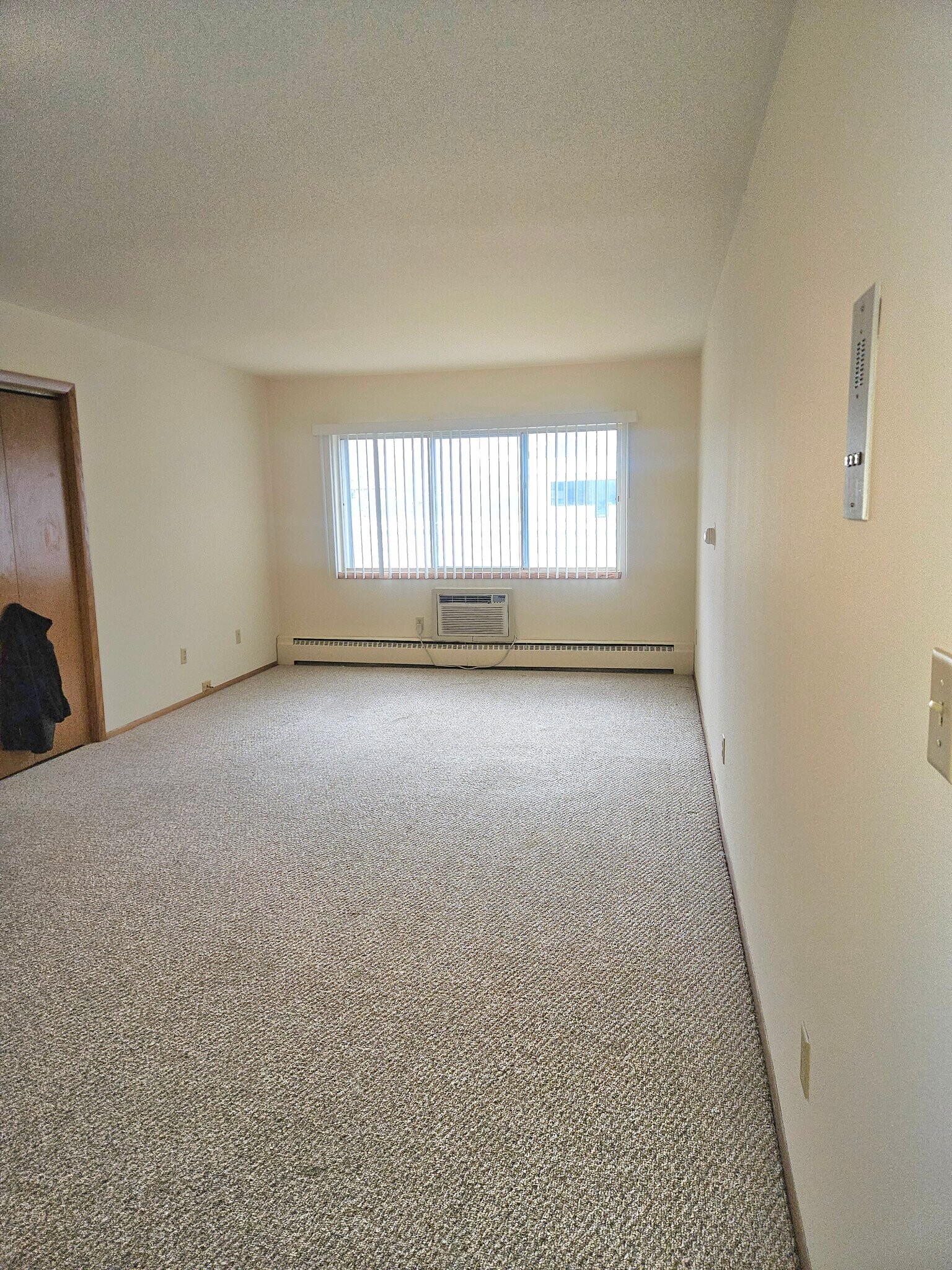 Building Photo - 11205 W Bluemound Rd