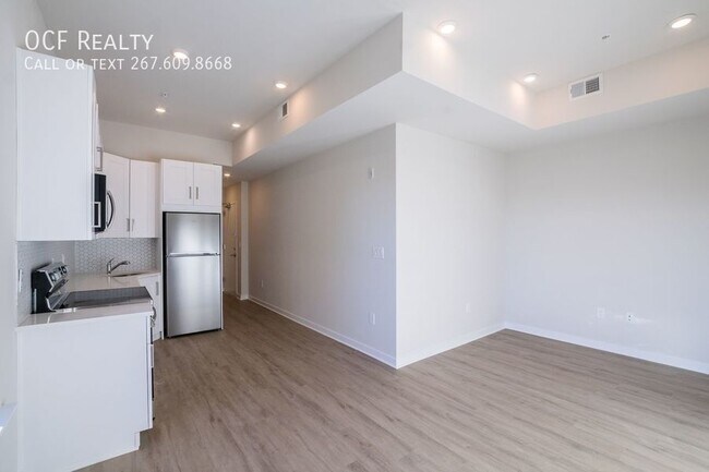 Building Photo - 1330-34 S Patton St