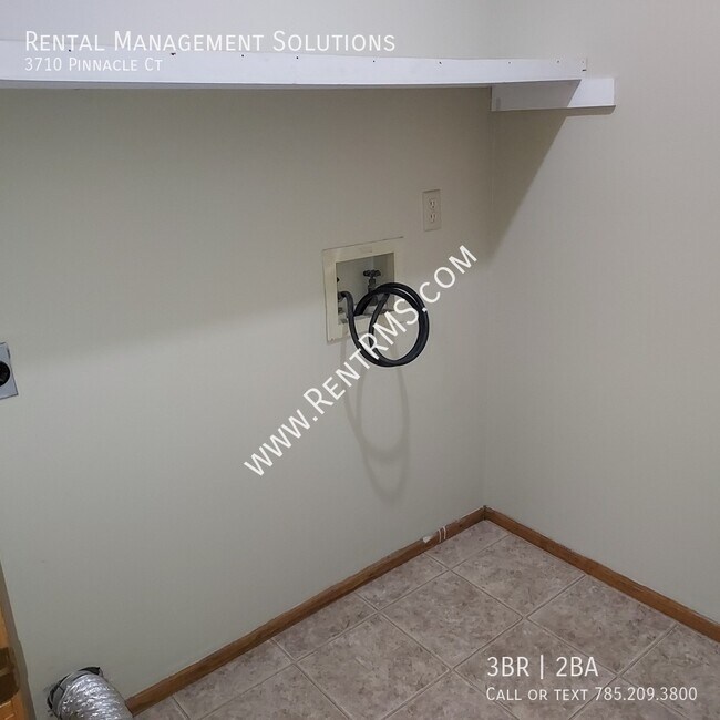 Building Photo - **MOVE-IN SPECIAL**3710 Pinnacle Ct-Lawren...