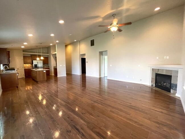 Building Photo - Gorgeous Home in Fountain Hills!