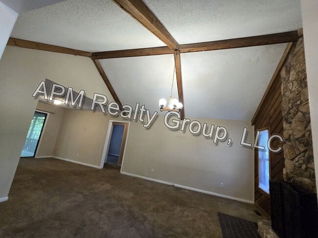 Building Photo - Harbison Community family home
