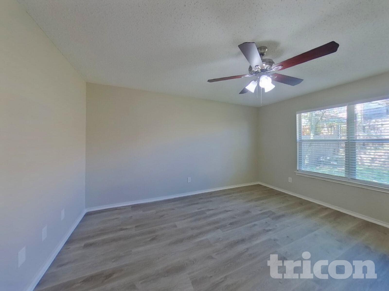 Building Photo - 10100 Chapel Oak Trail