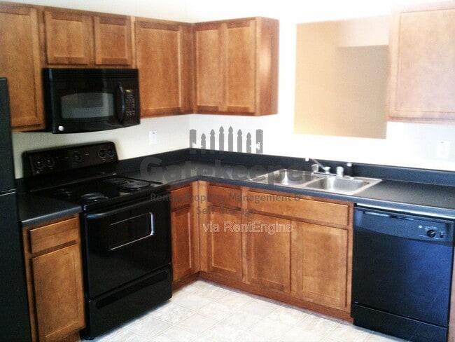 Building Photo - 8422 Carlington Ln