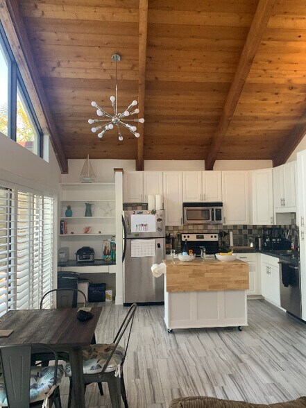 Building Photo - 1605 US-1