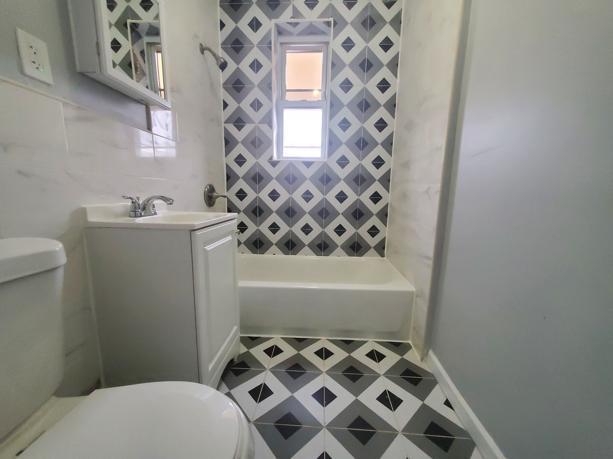 122 Wade St 12 - 126 Wade St