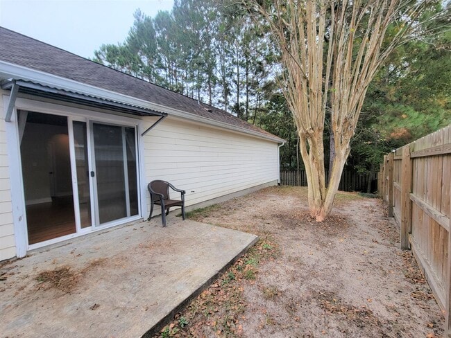 Building Photo - 3 bedroom house for rent in NE Tallahassee...
