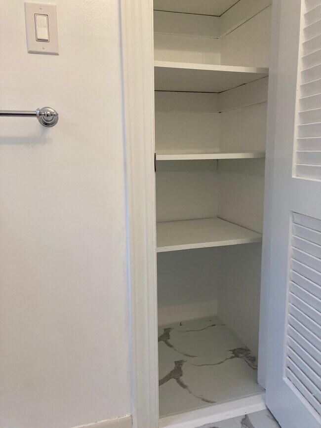 Bathroom closet - 3014 Dent Pl NW