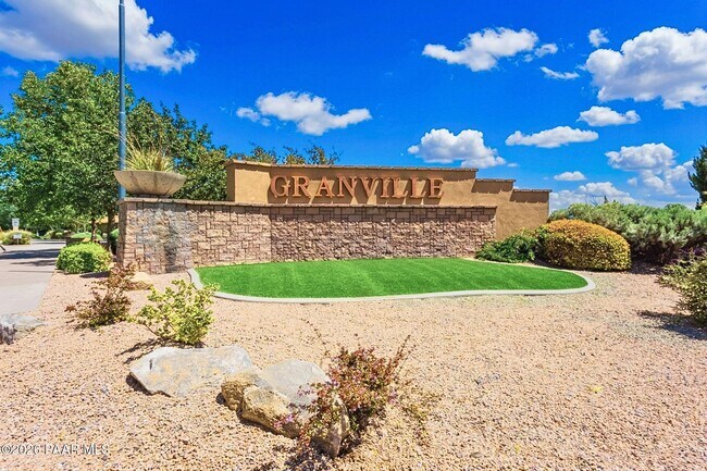 Building Photo - 6813 E Falon Ct