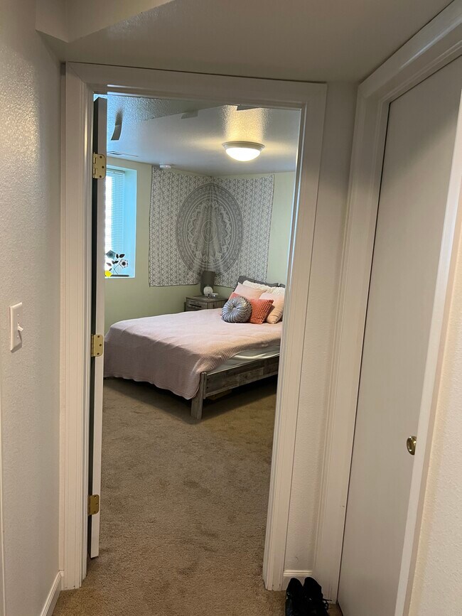 Building Photo - 1411 26th St