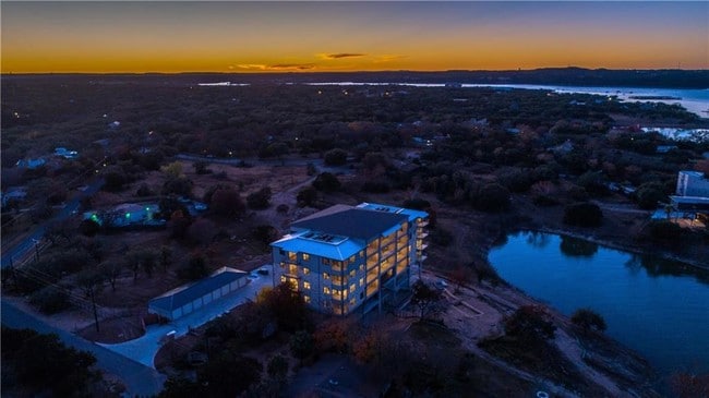 Building Photo - 16100 Webb Ln