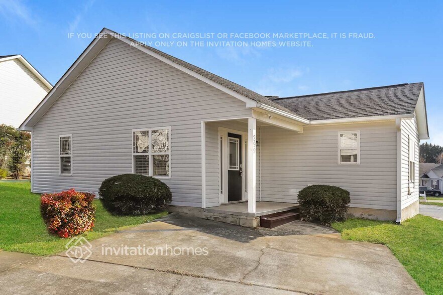 Building Photo - 299 Maynard S Dr