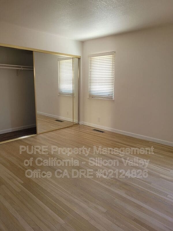 Building Photo - 418 Palo Verde Dr