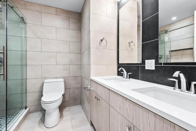 Building Photo - 2 bedroom in NEW YORK NY 10009