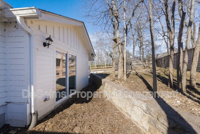 Building Photo - 4204 Brush Hill Rd