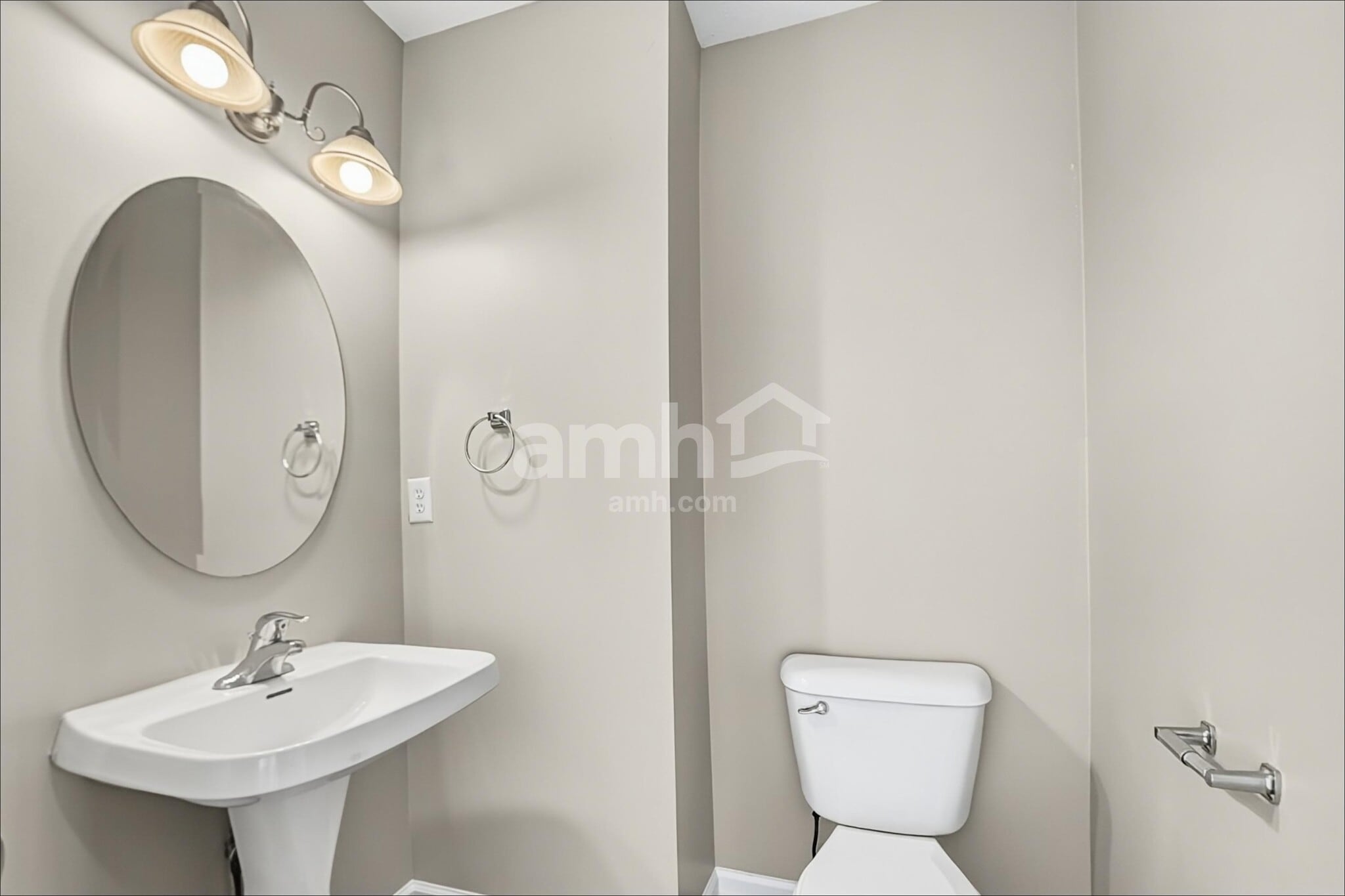 Building Photo - 8412 Celestial Cir