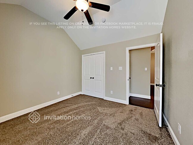 Building Photo - 1639 St Croix St