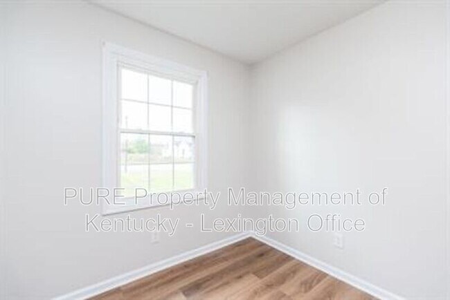 Building Photo - 429 Chestnut Street