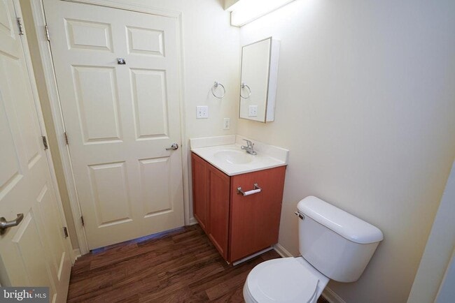 Building Photo - 30630 Umes Blvd