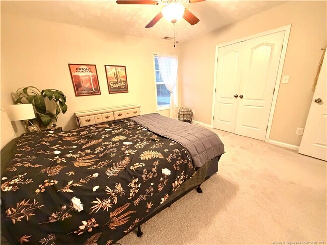 Building Photo - 210 Roanoke Dr