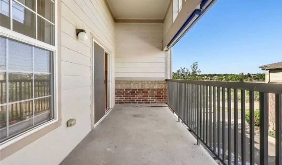 Building Photo - 3875 S Dayton St