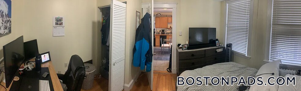 Building Photo - 224 Hanover St