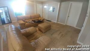 Building Photo - 4818 Cambray Dr
