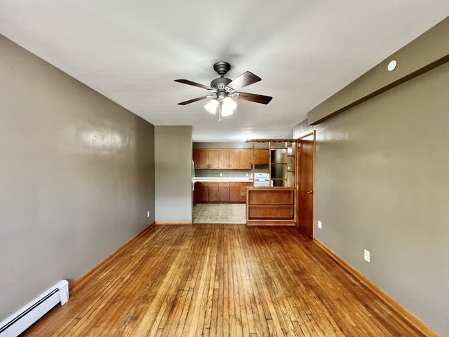 Building Photo - 290 Orchard Dr