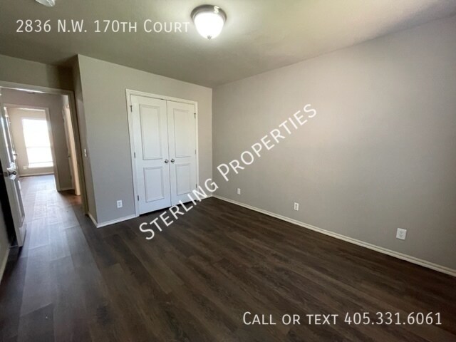 Building Photo - 2836 NW 170th Ct