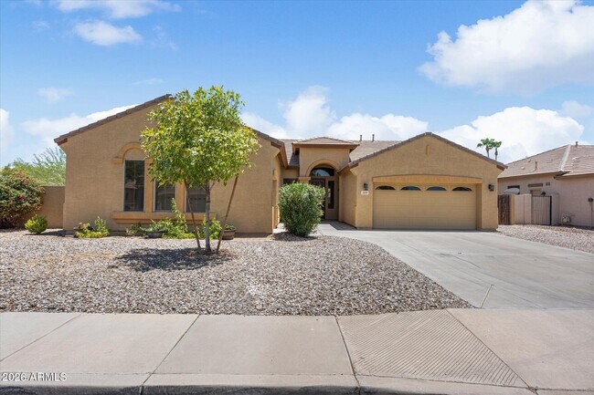 Building Photo - 2619 E Hazeltine Way