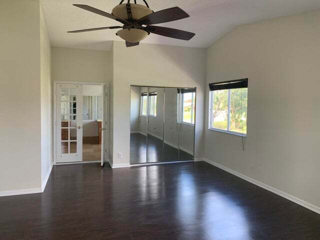 Building Photo - 224 Murcia Dr