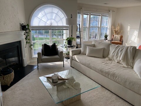 Building Photo - 6112 Hedgecock Cir