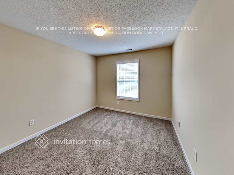 Building Photo - 236 Bainbridge Cir