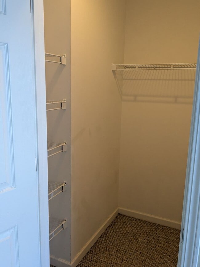 Building Photo - Pike's Place Townhouse