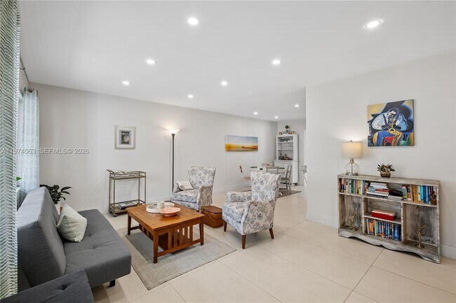 Building Photo - 11720 SW 81st Rd