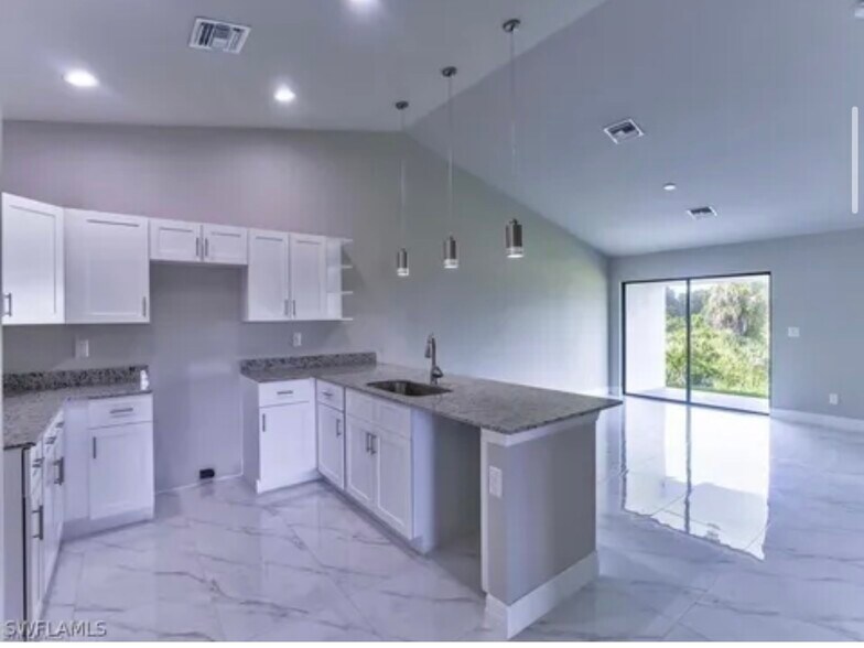 Building Photo - 4754 29th St SW