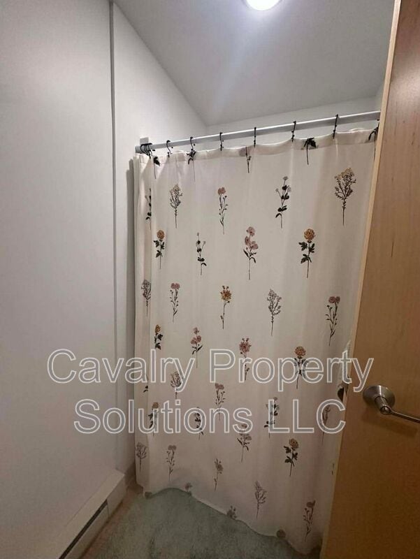 Building Photo - 1831 W Michigan St