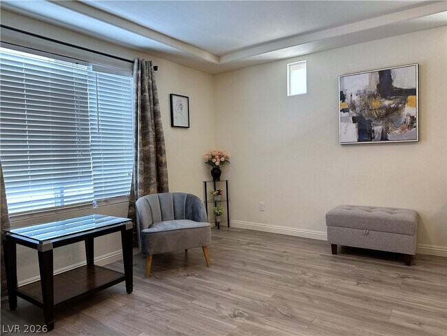 Building Photo - 8573 Silver Coast St