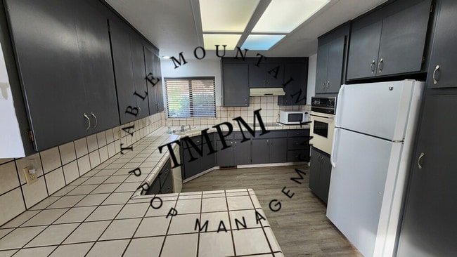 Building Photo - 4974 Beckwourth Ct