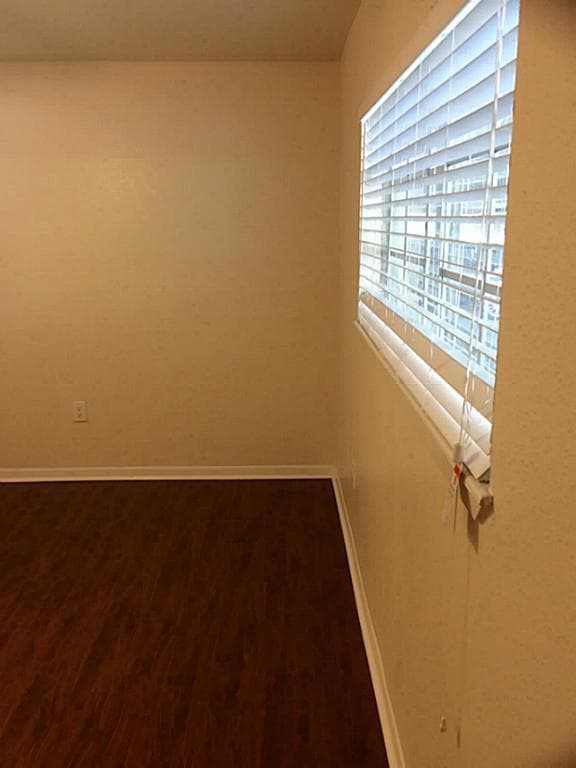 Building Photo - 1275 Witte Rd