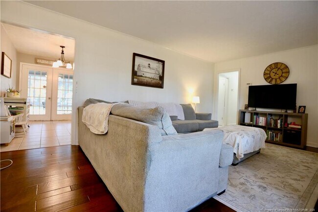 Building Photo - 948 Pinebluff Lake Rd