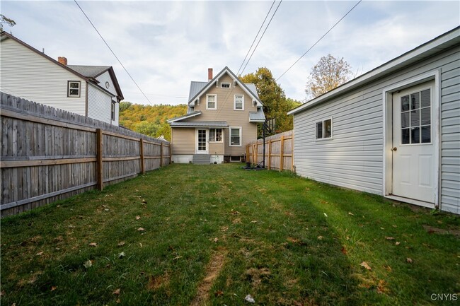 Building Photo - 48 Dolge Ave