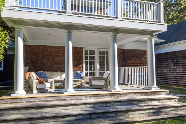 Building Photo - East Hampton Summer Rental