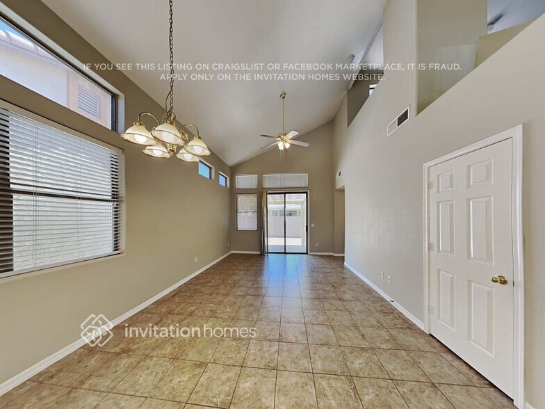 Building Photo - 8947 E Capri Ave