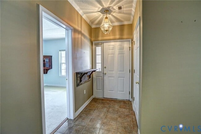 Building Photo - 4620 Twin Hickory Lake Dr