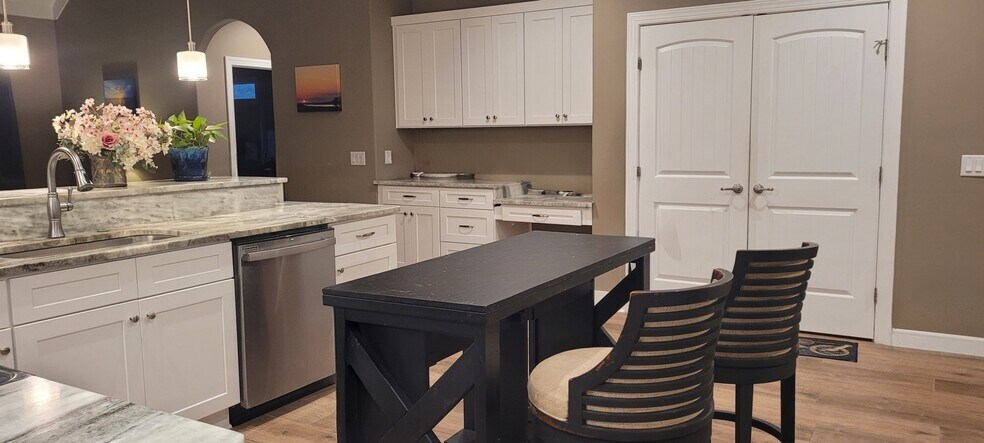 Optional Island - 106 Tidal Marsh Way