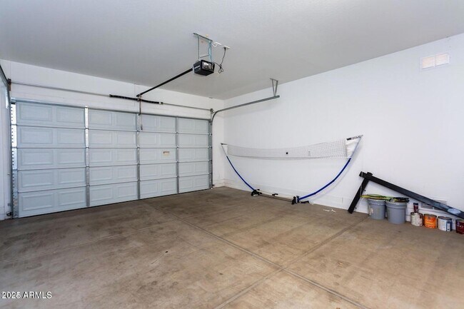 Building Photo - 8543 W Palo Verde Dr
