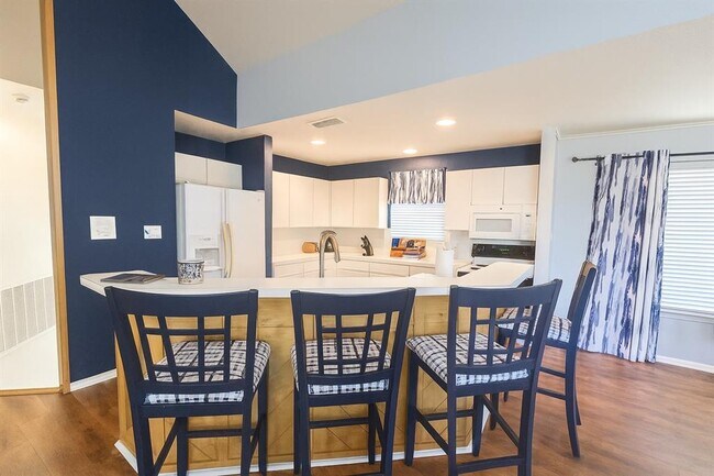 Building Photo - 1501 Ridge Harbor Dr